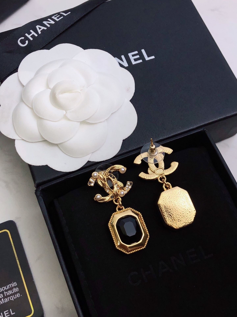 Ch**el earrings